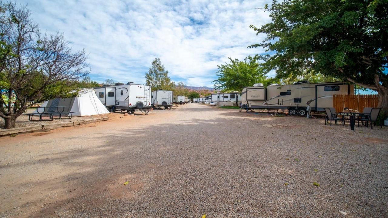 Ok Rv Park Glamping Tipi Ok56 Hotel Moab Exterior photo
